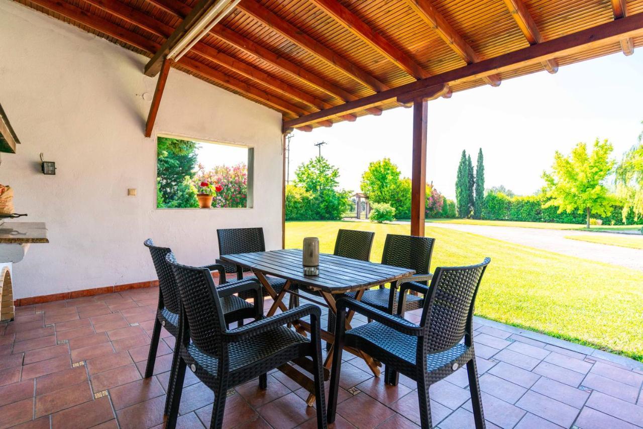 Villa Bougainvillea Epanomi Exterior photo